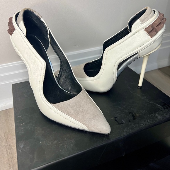 L.A.M.B. Enforcer Enforcee White Grey Heel Pump 7.5M - Picture 5 of 11